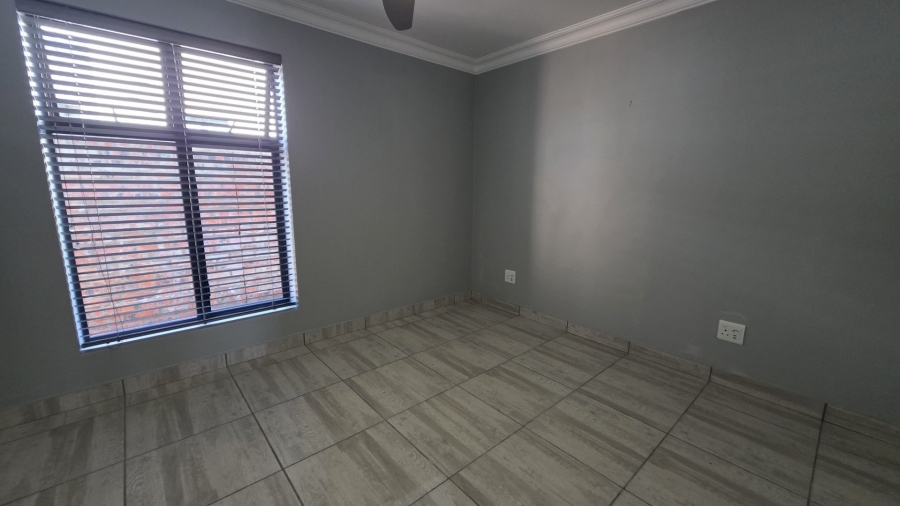 3 Bedroom Property for Sale in Hartenbos Central Western Cape